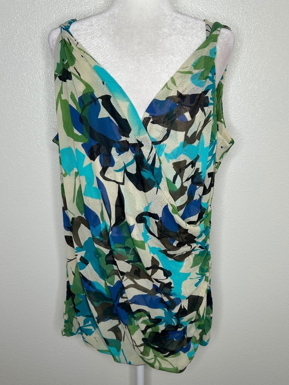 Kenneth Cole Womens Cream Blue Patterned V-Neck Mesh Sleeveless Top Plus Size 2X